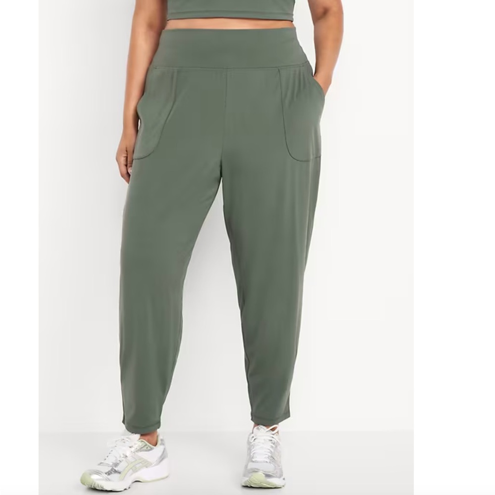 ✨NWOT✨ Old Navy Sage Green Joggers